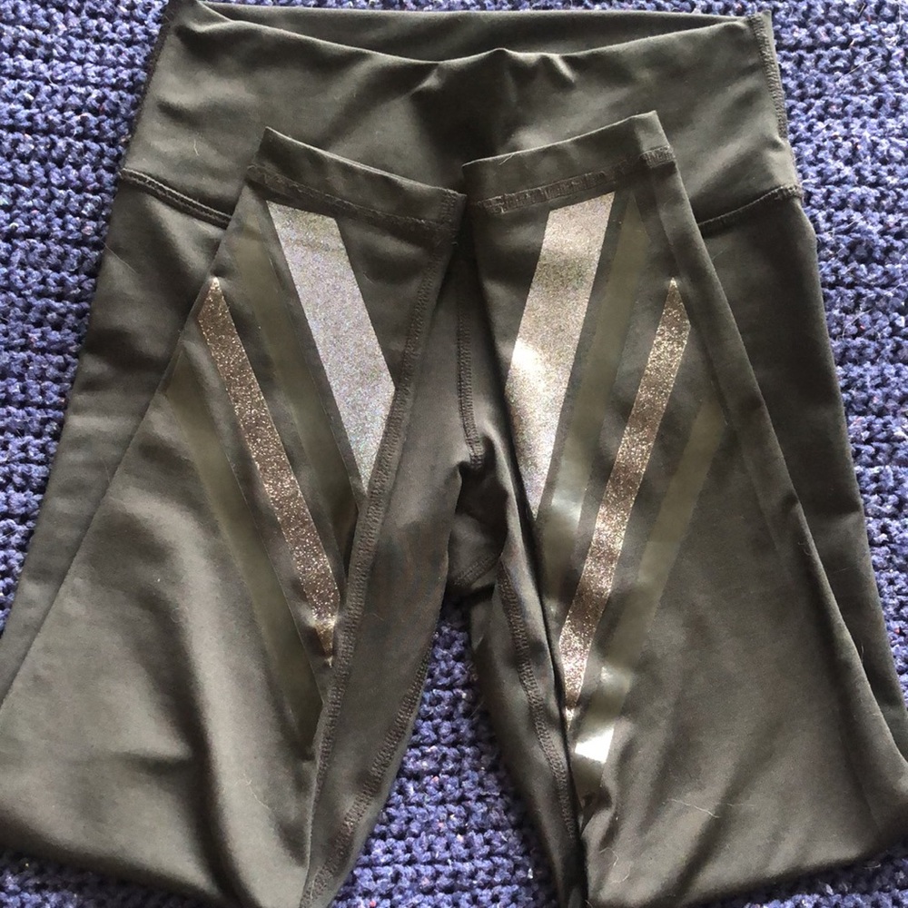🔥 EUC Style Reform leggings